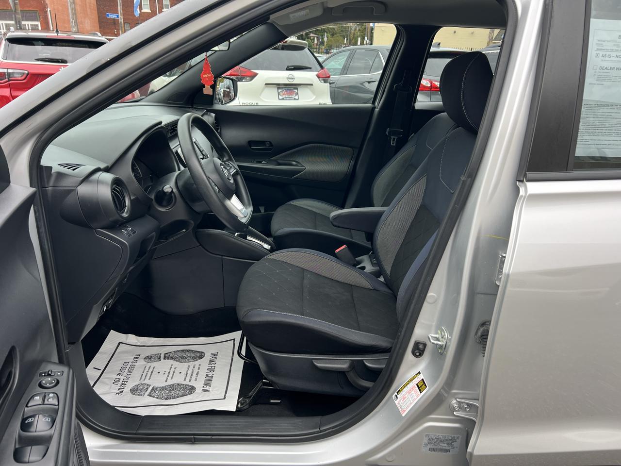 Nissan Kicks S FWD 2018