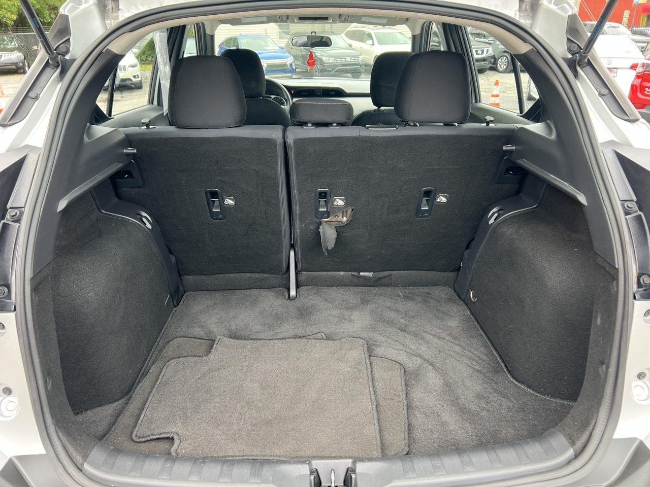 Nissan Kicks S FWD 2018