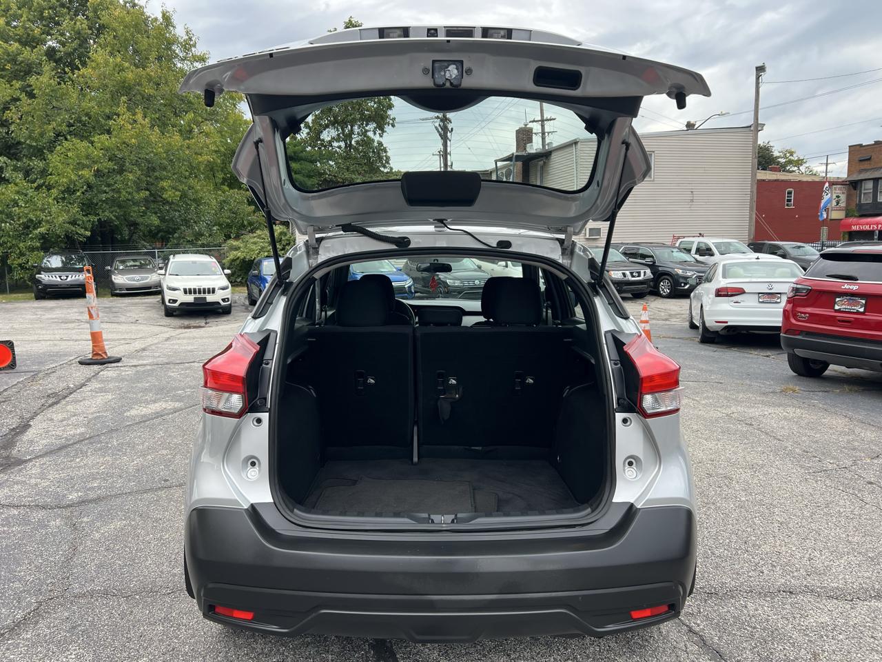 Nissan Kicks S FWD 2018