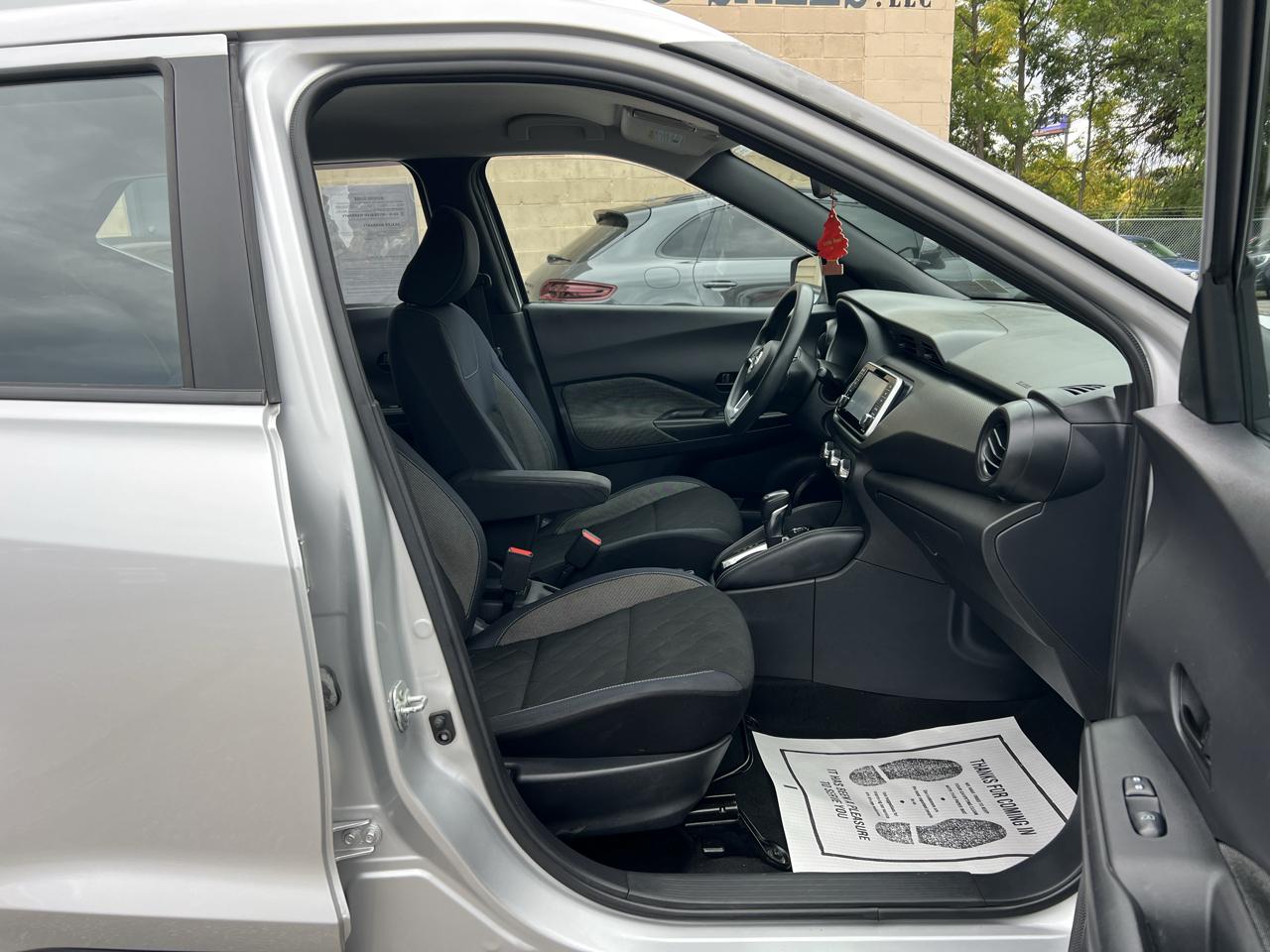 Nissan Kicks S FWD 2018