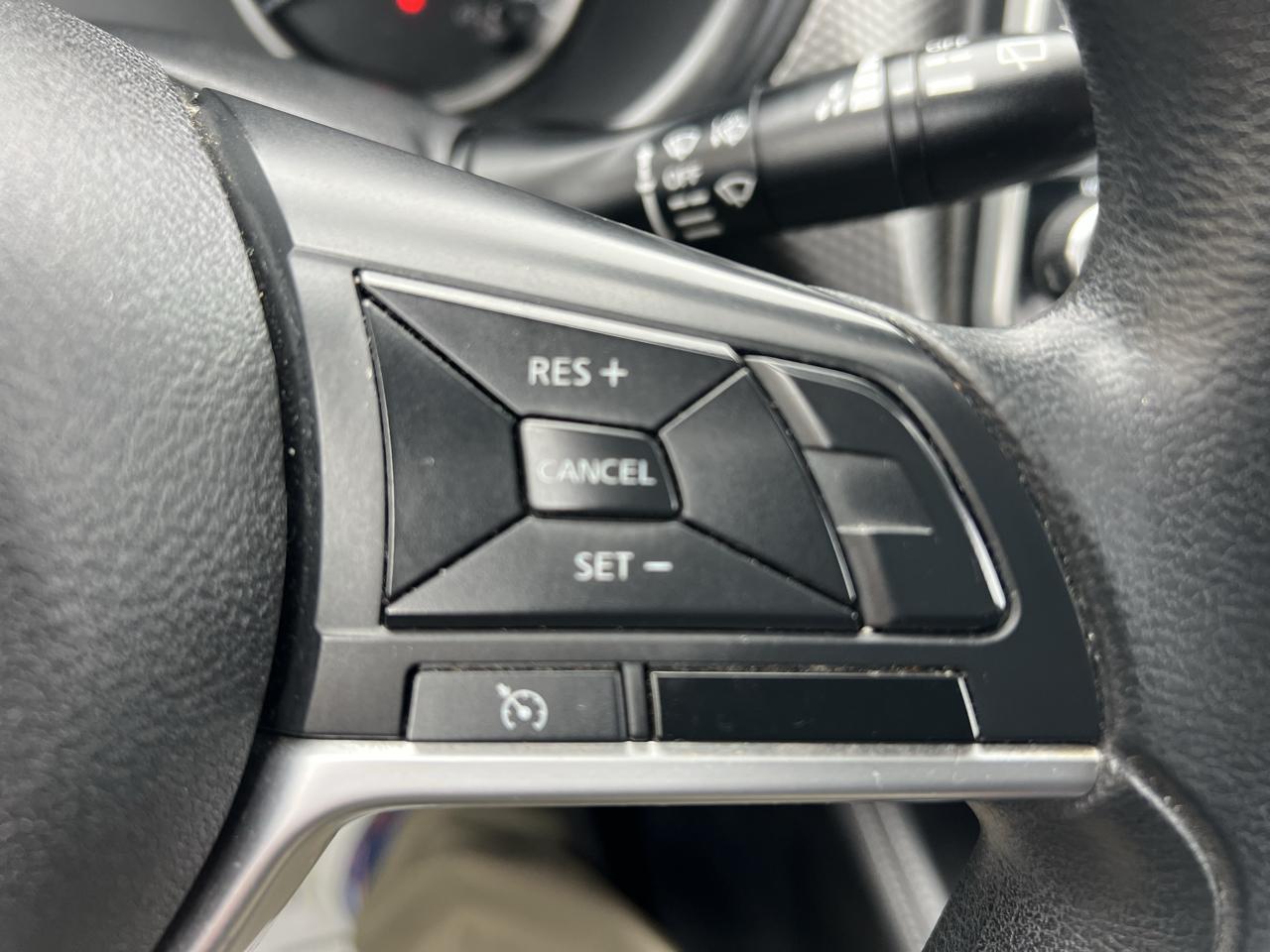 Nissan Kicks S FWD 2018