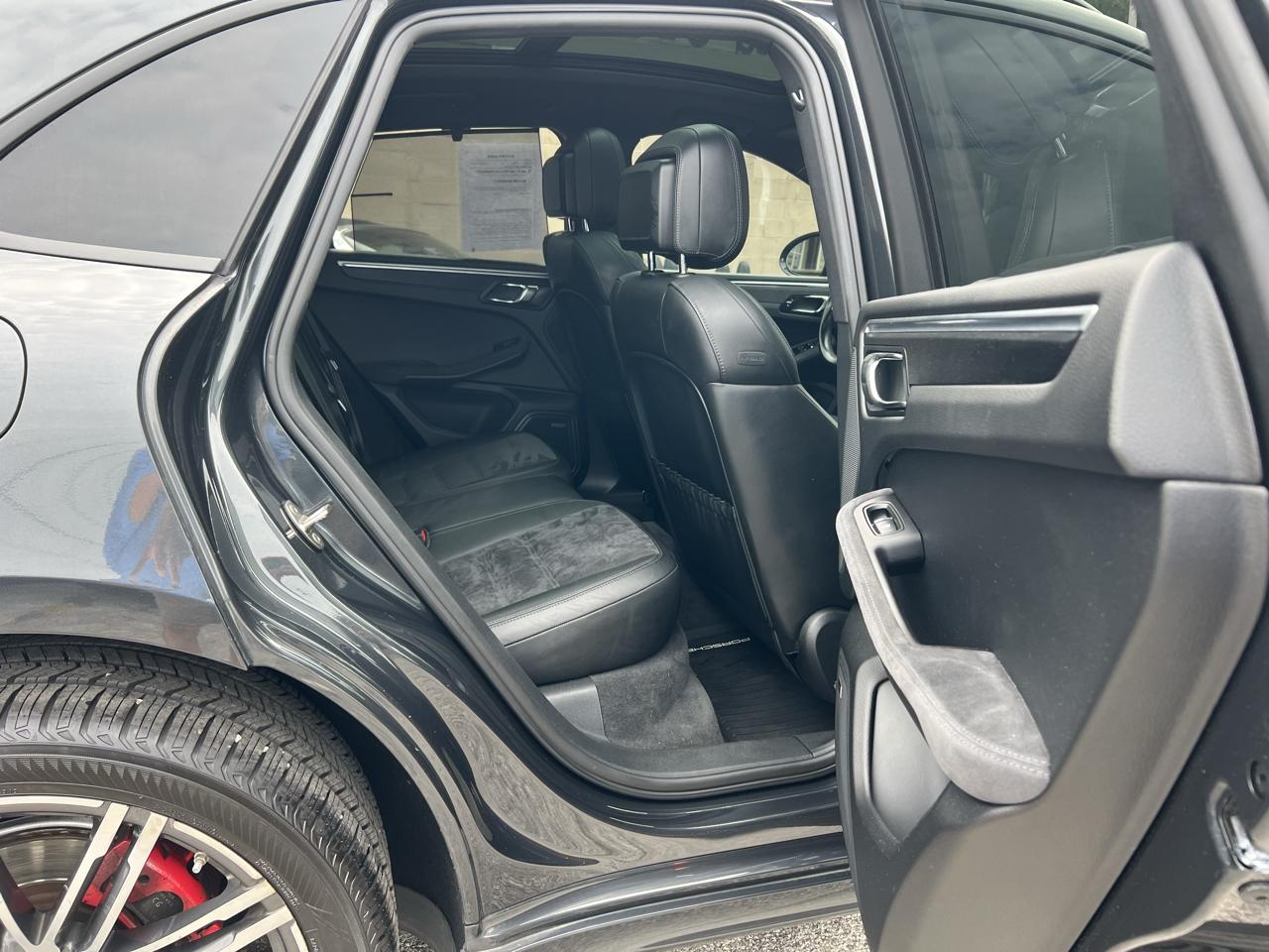 Porsche Macan GTS AWD 2017