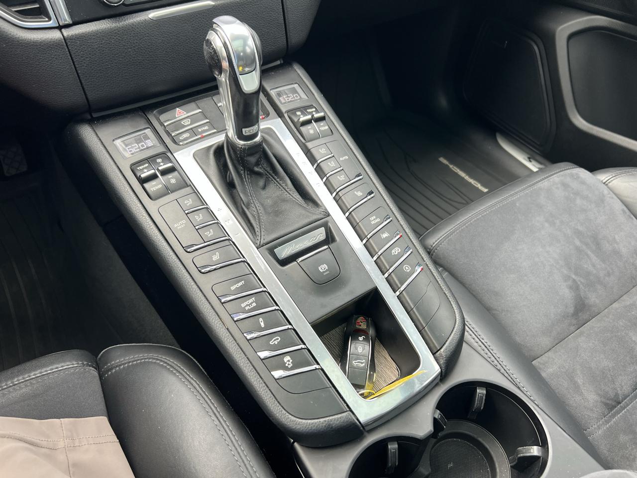 Porsche Macan GTS AWD 2017