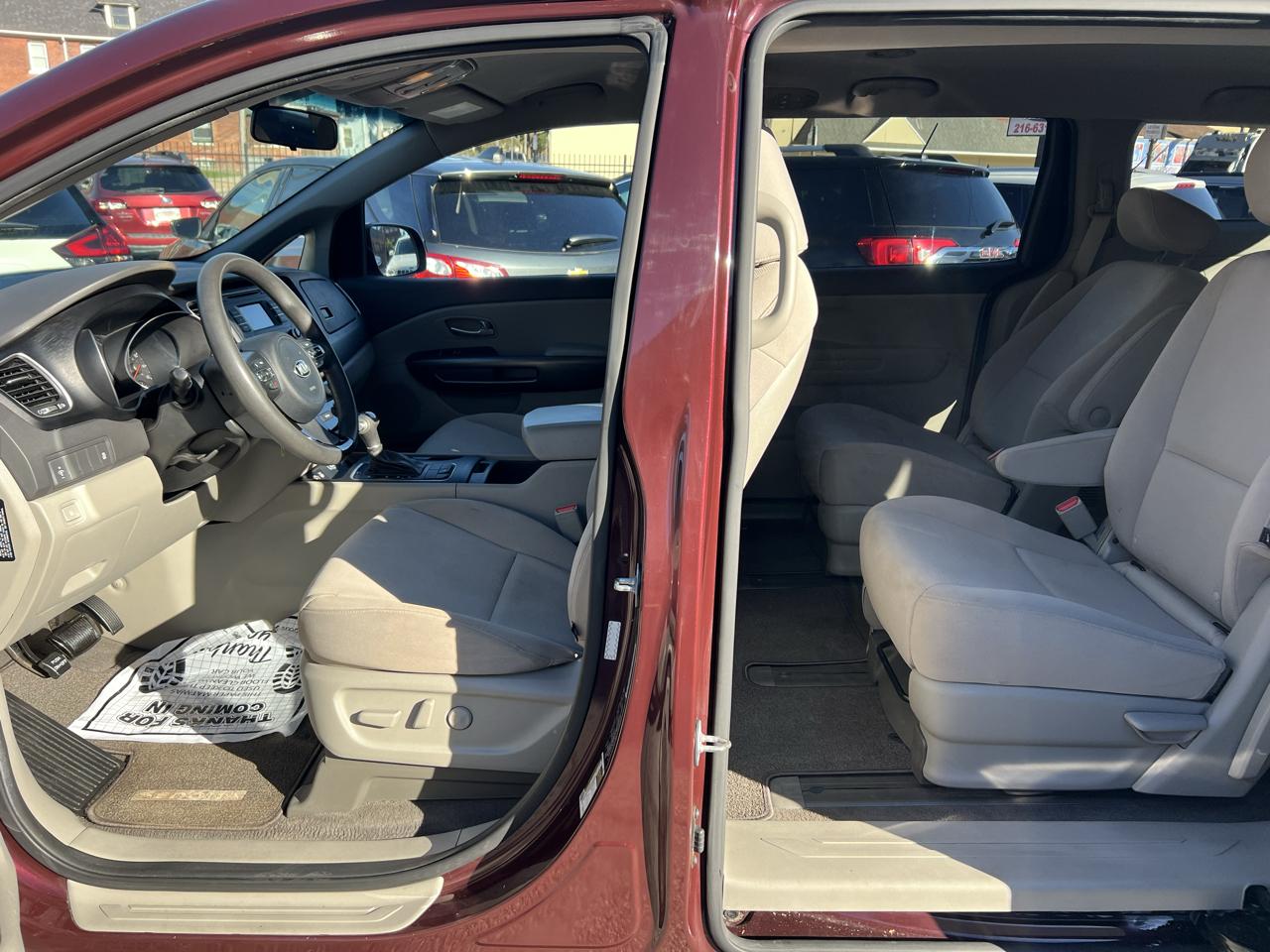 Kia Sedona 4dr Wgn LX 2015