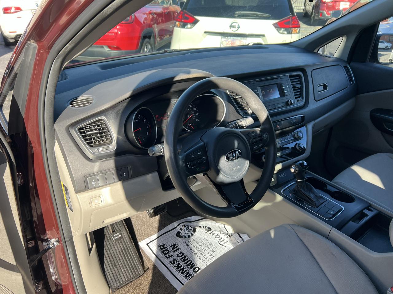 Kia Sedona 4dr Wgn LX 2015