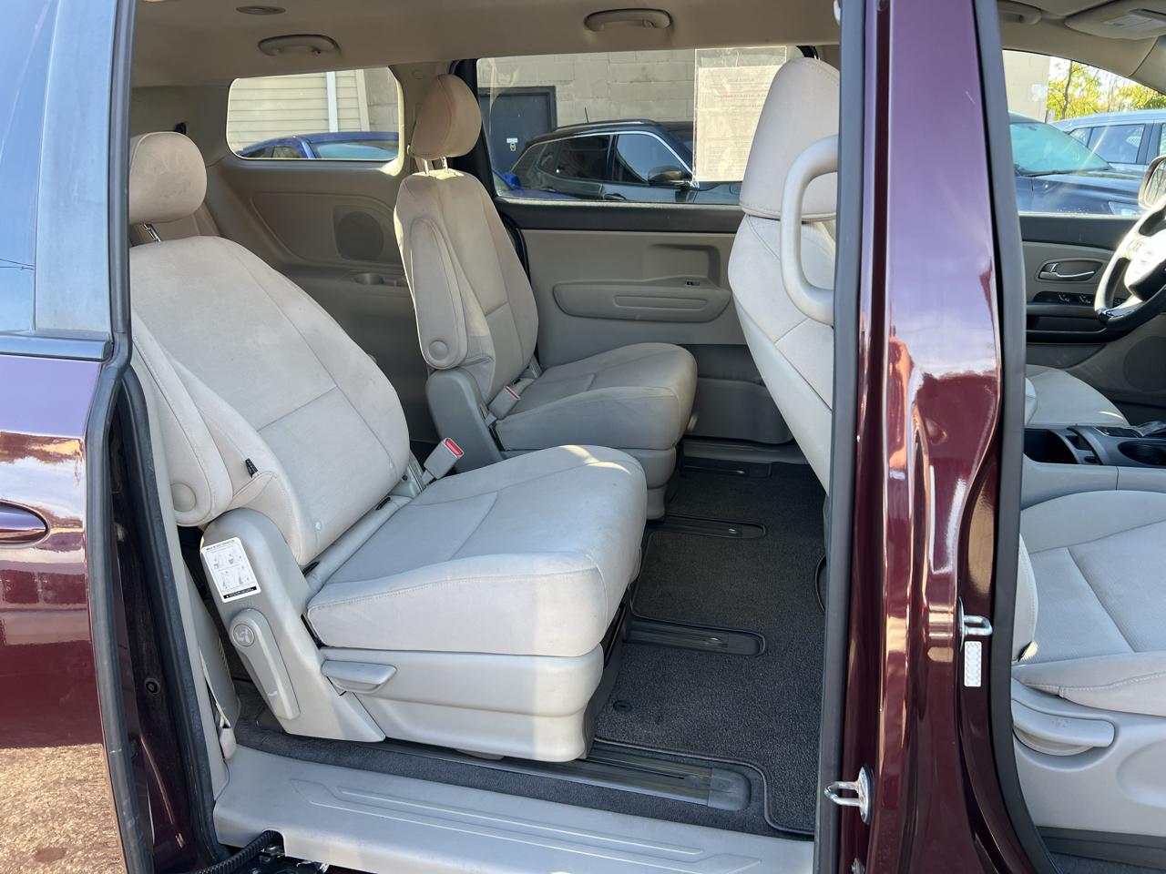 Kia Sedona 4dr Wgn LX 2015