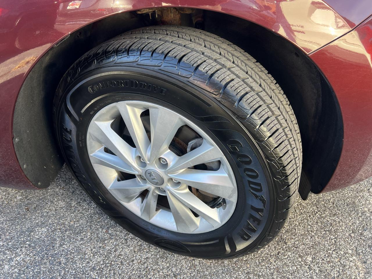 Kia Sedona 4dr Wgn LX 2015