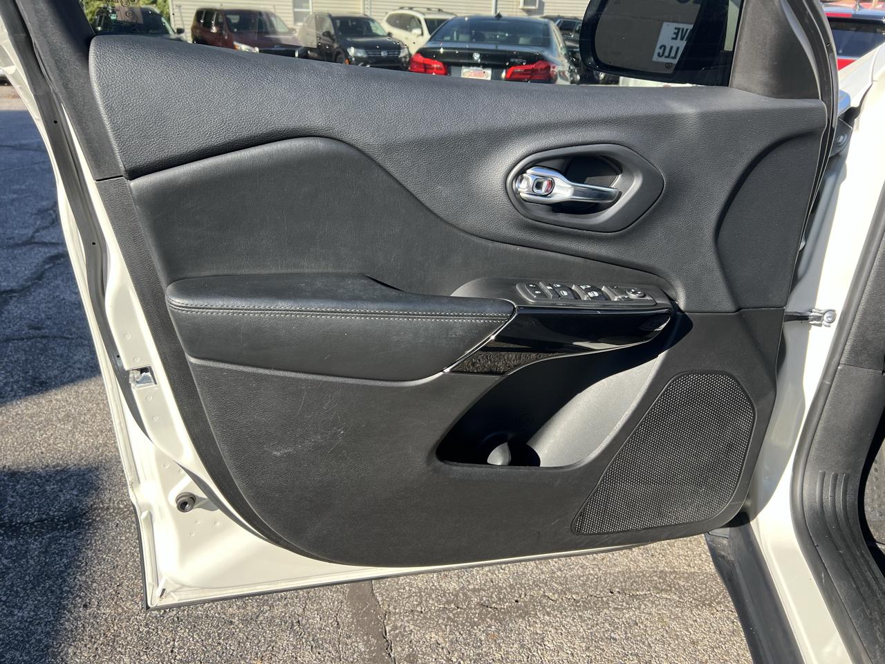 Jeep Cherokee Altitude 4x4 2019
