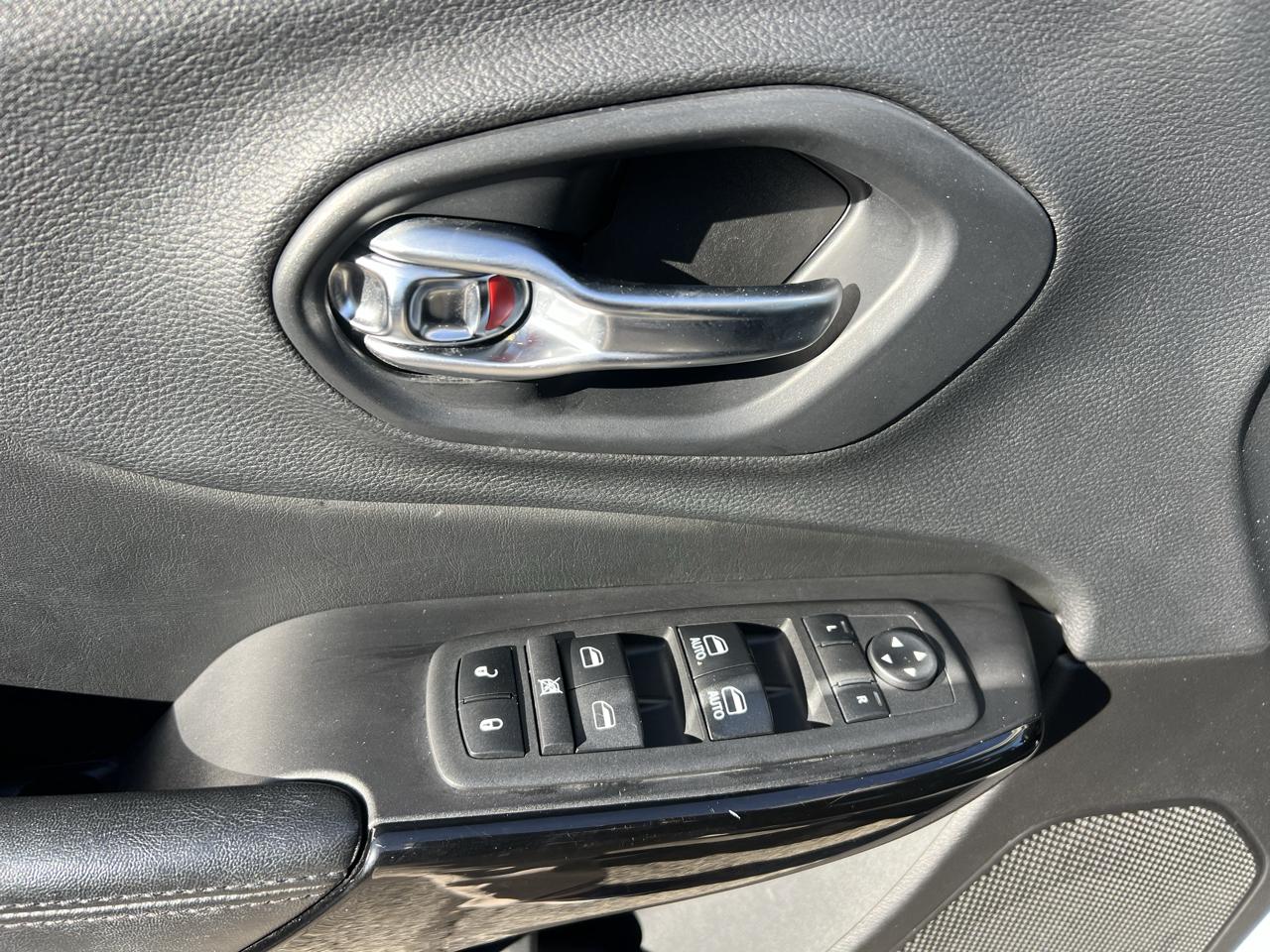 Jeep Cherokee Altitude 4x4 2019