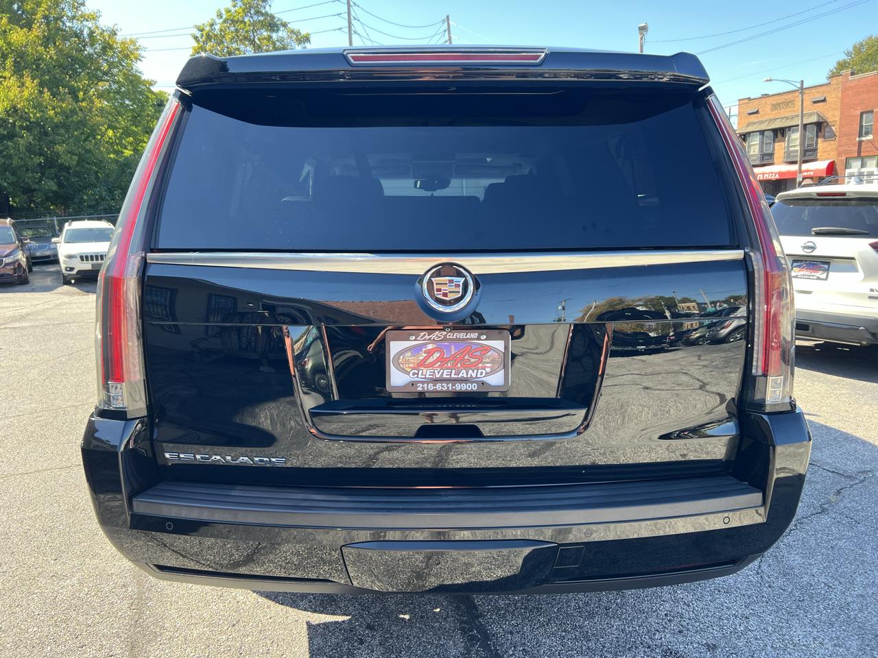 Cadillac Escalade ESV 4WD 4dr Premium 2015