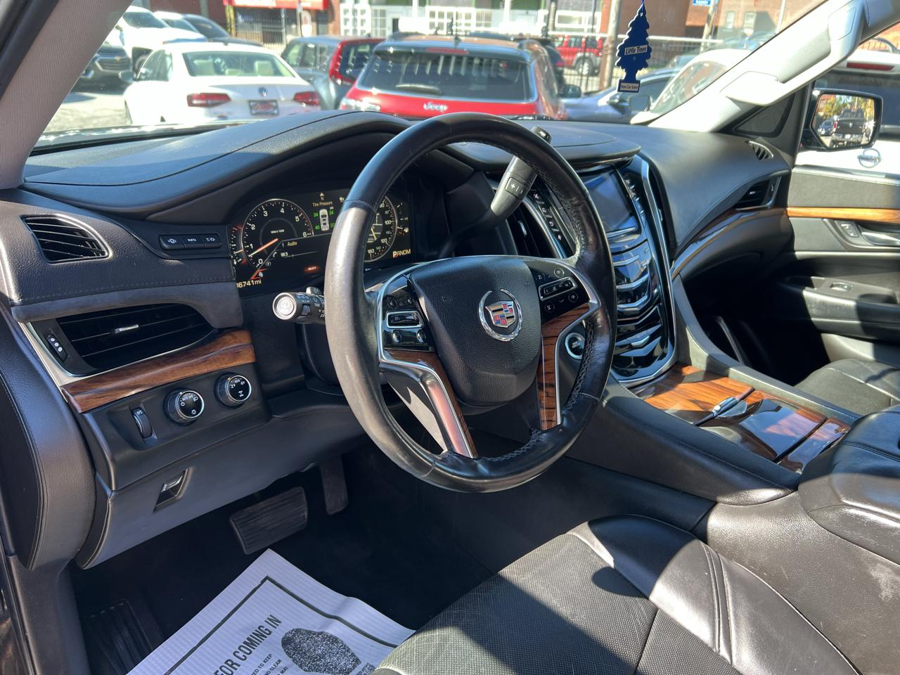 Cadillac Escalade ESV 4WD 4dr Premium 2015