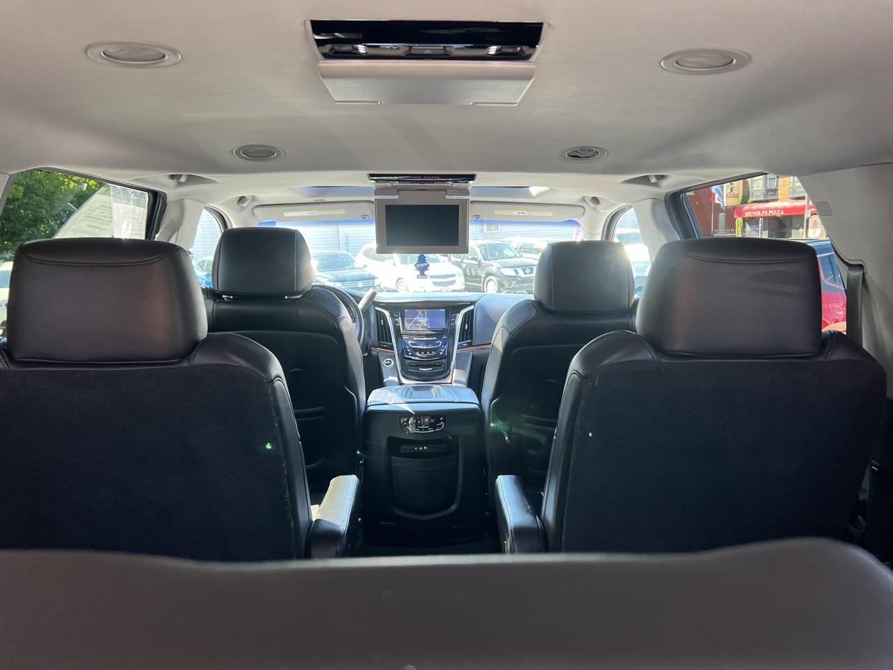 Cadillac Escalade ESV 4WD 4dr Premium 2015