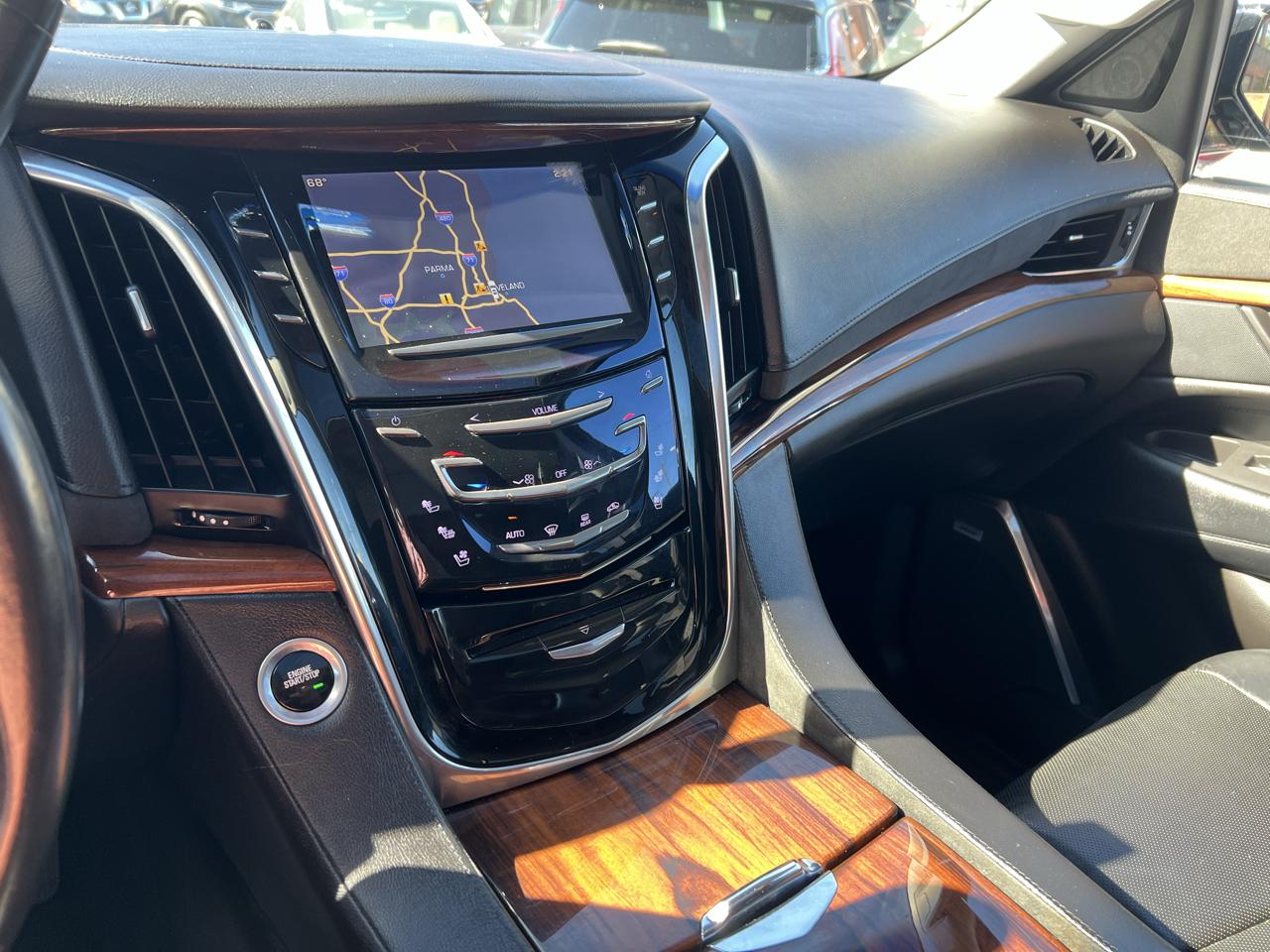 Cadillac Escalade ESV 4WD 4dr Premium 2015