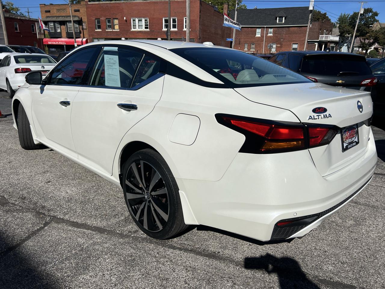 Nissan Altima 2.5 Platinum AWD Sedan 2019