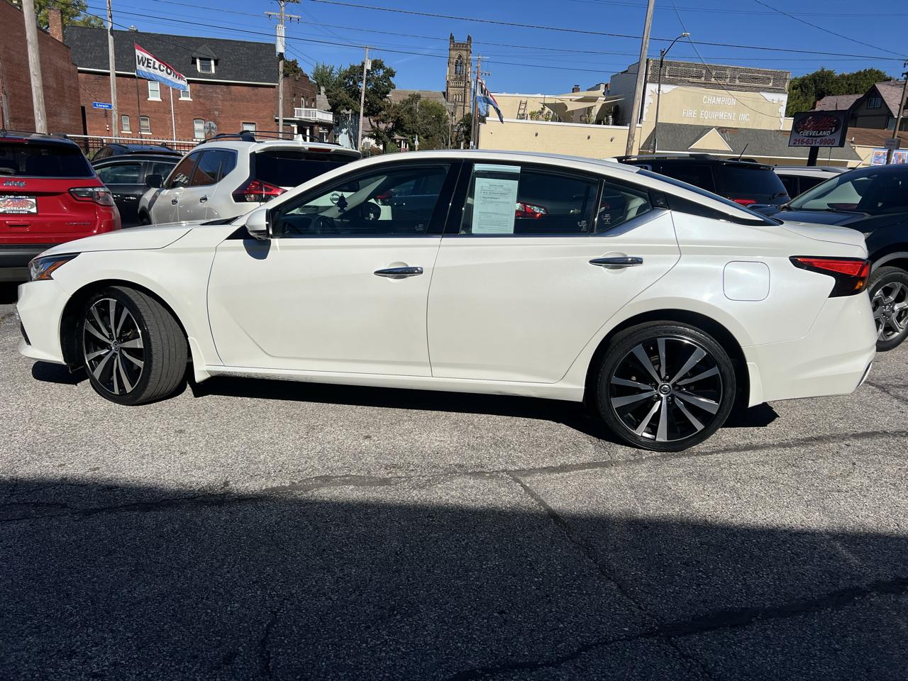 Nissan Altima 2.5 Platinum AWD Sedan 2019