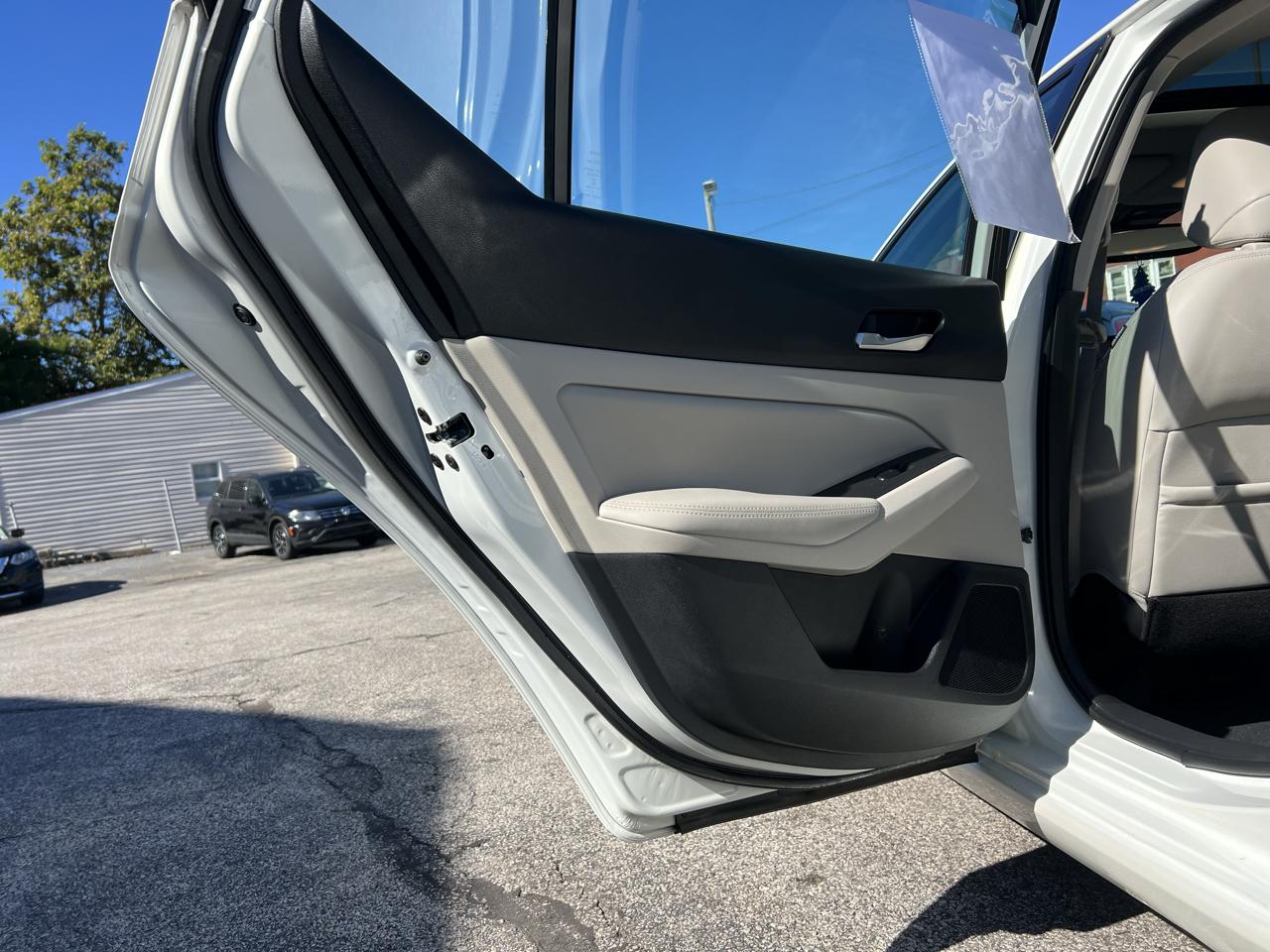 Nissan Altima 2.5 Platinum AWD Sedan 2019