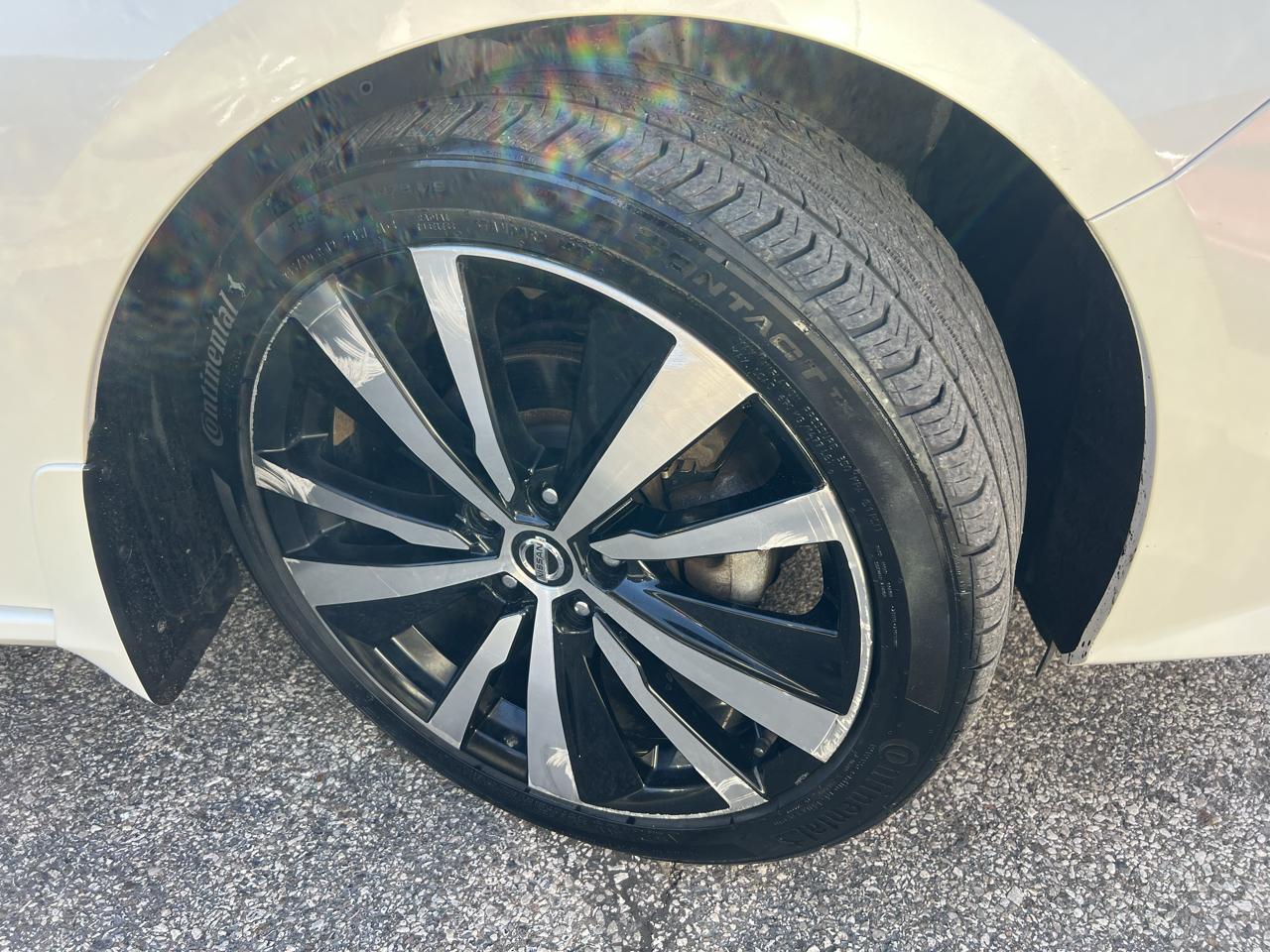 Nissan Altima 2.5 Platinum AWD Sedan 2019