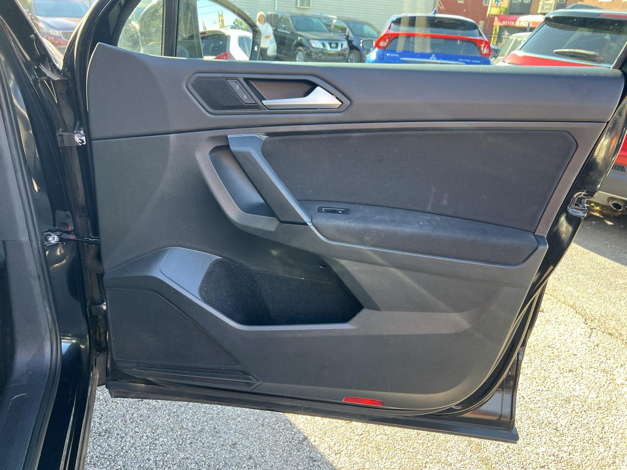 Volkswagen Tiguan 2.0T S FWD 2019