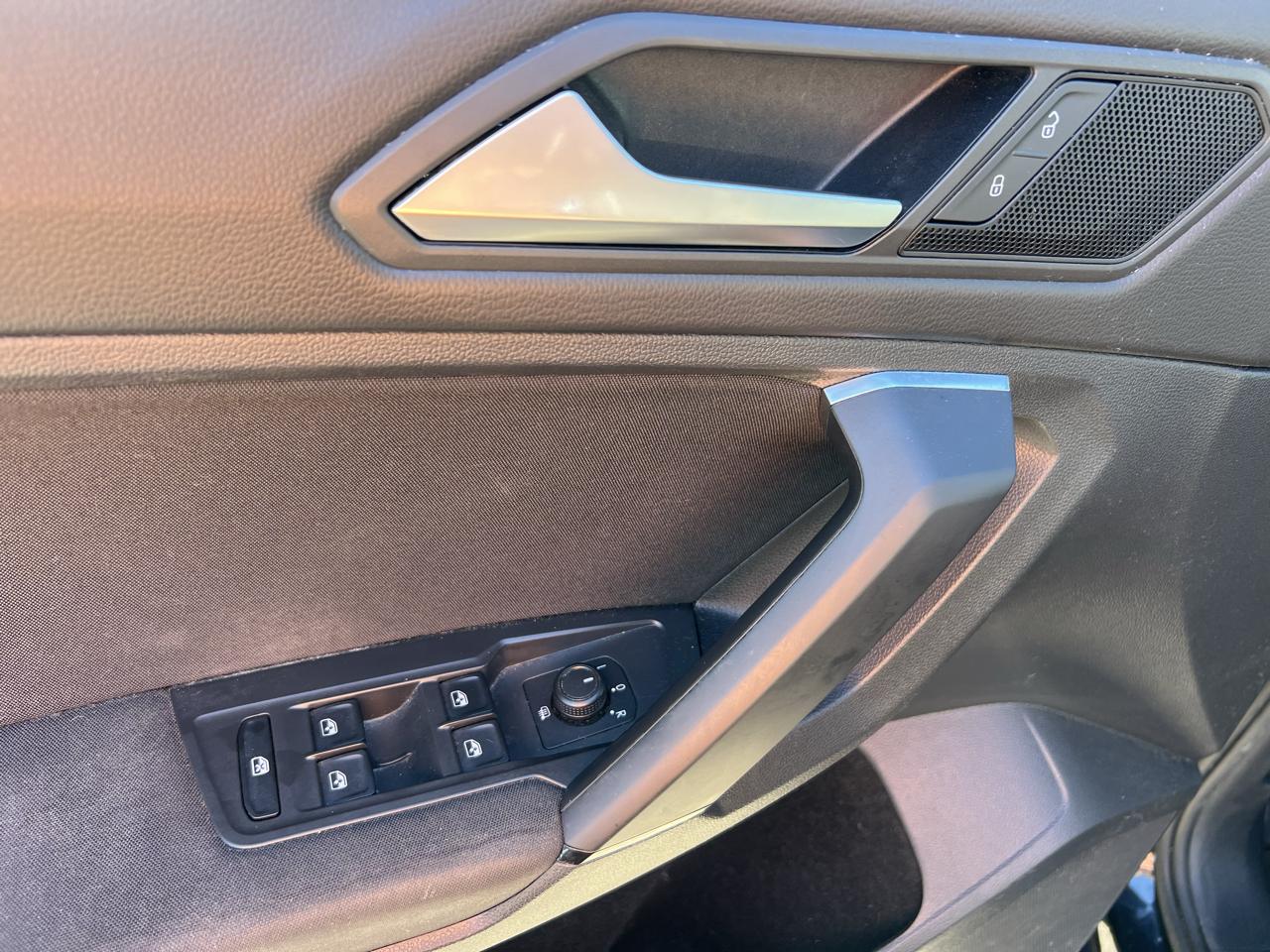 Volkswagen Tiguan 2.0T S FWD 2019