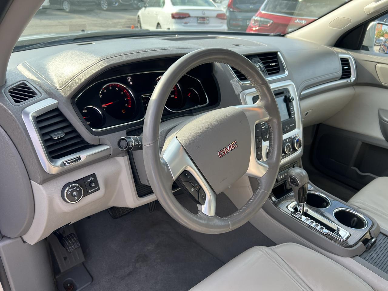 GMC Acadia FWD 4dr SLT 2016