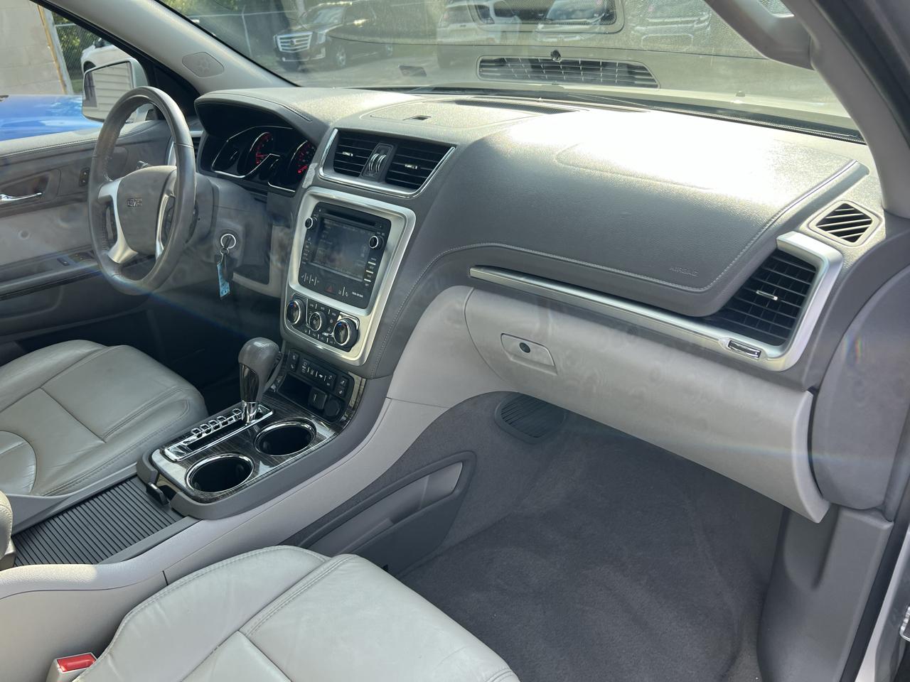 GMC Acadia FWD 4dr SLT 2016