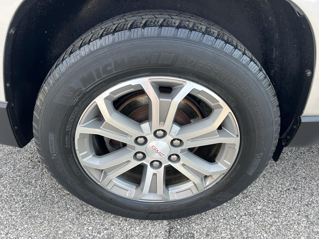GMC Acadia FWD 4dr SLT 2016