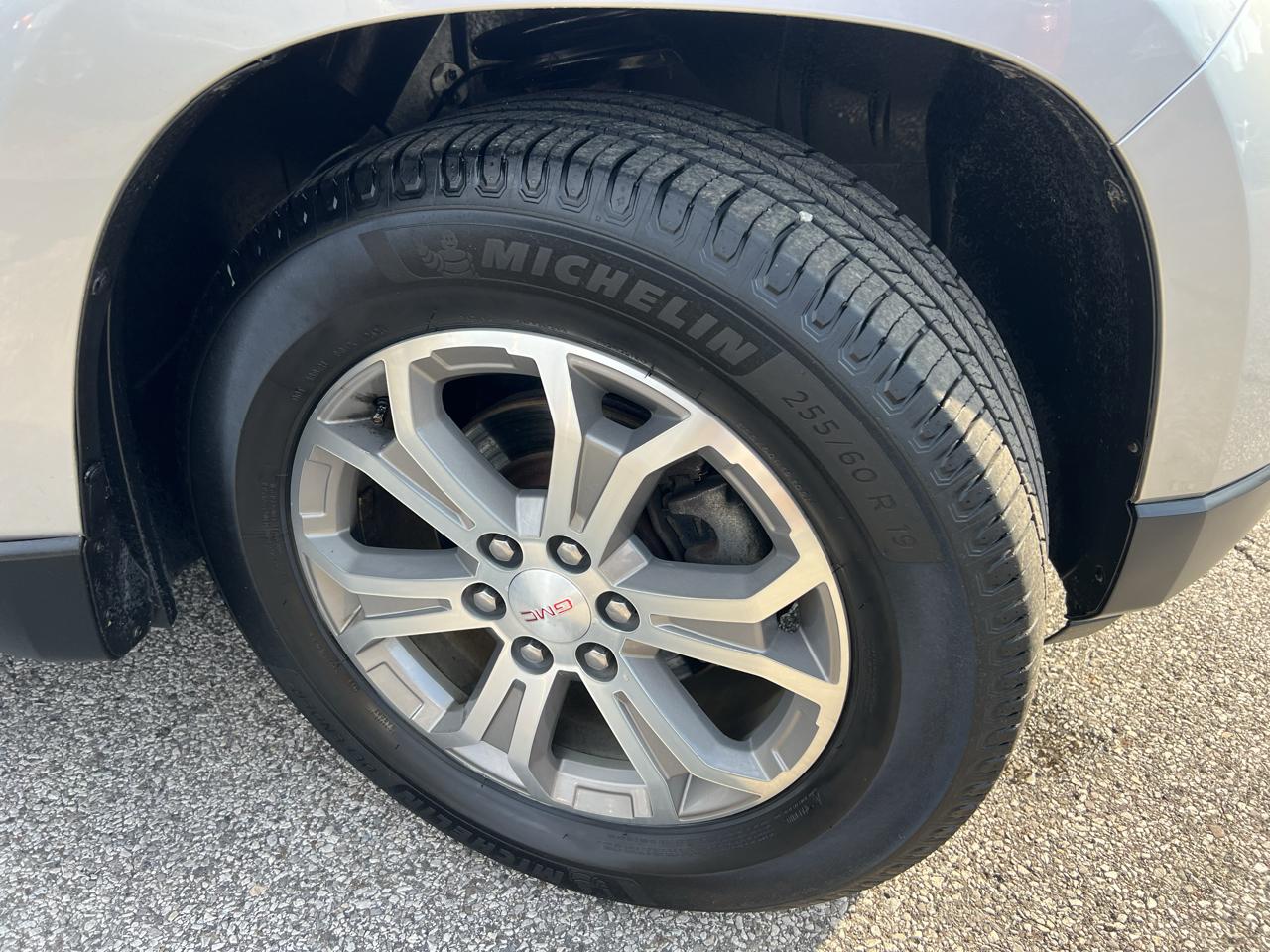 GMC Acadia FWD 4dr SLT 2016