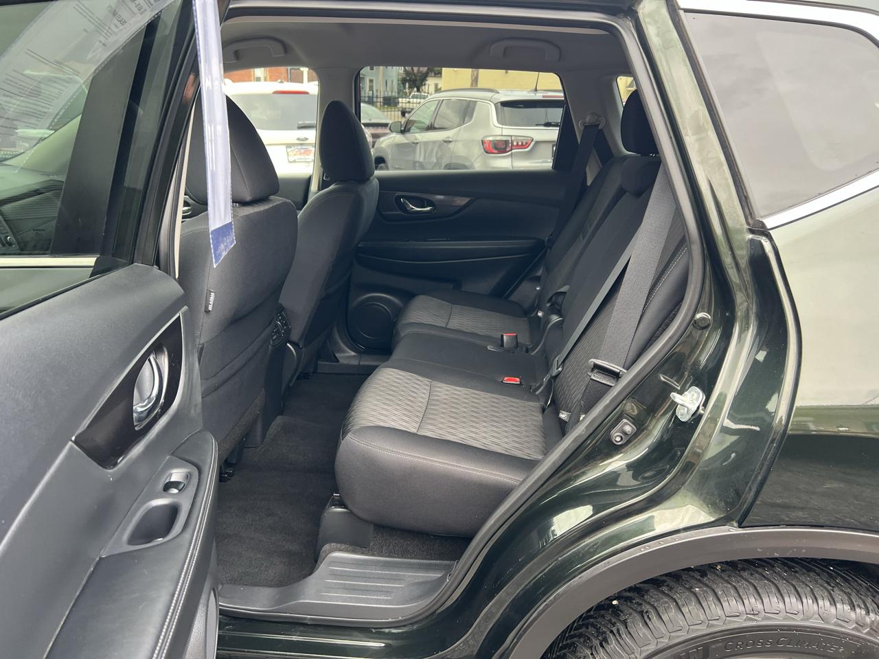 Nissan Rogue SV 2019