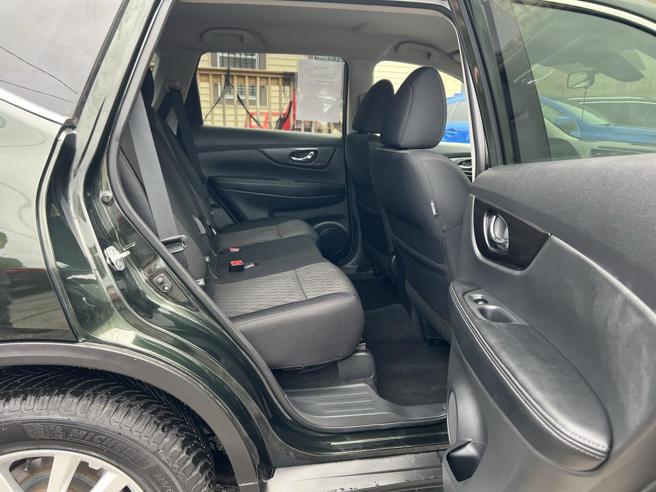 Nissan Rogue SV 2019