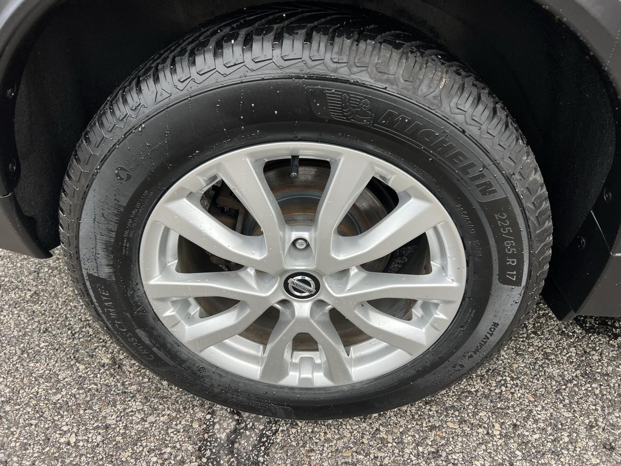 Nissan Rogue SV 2019