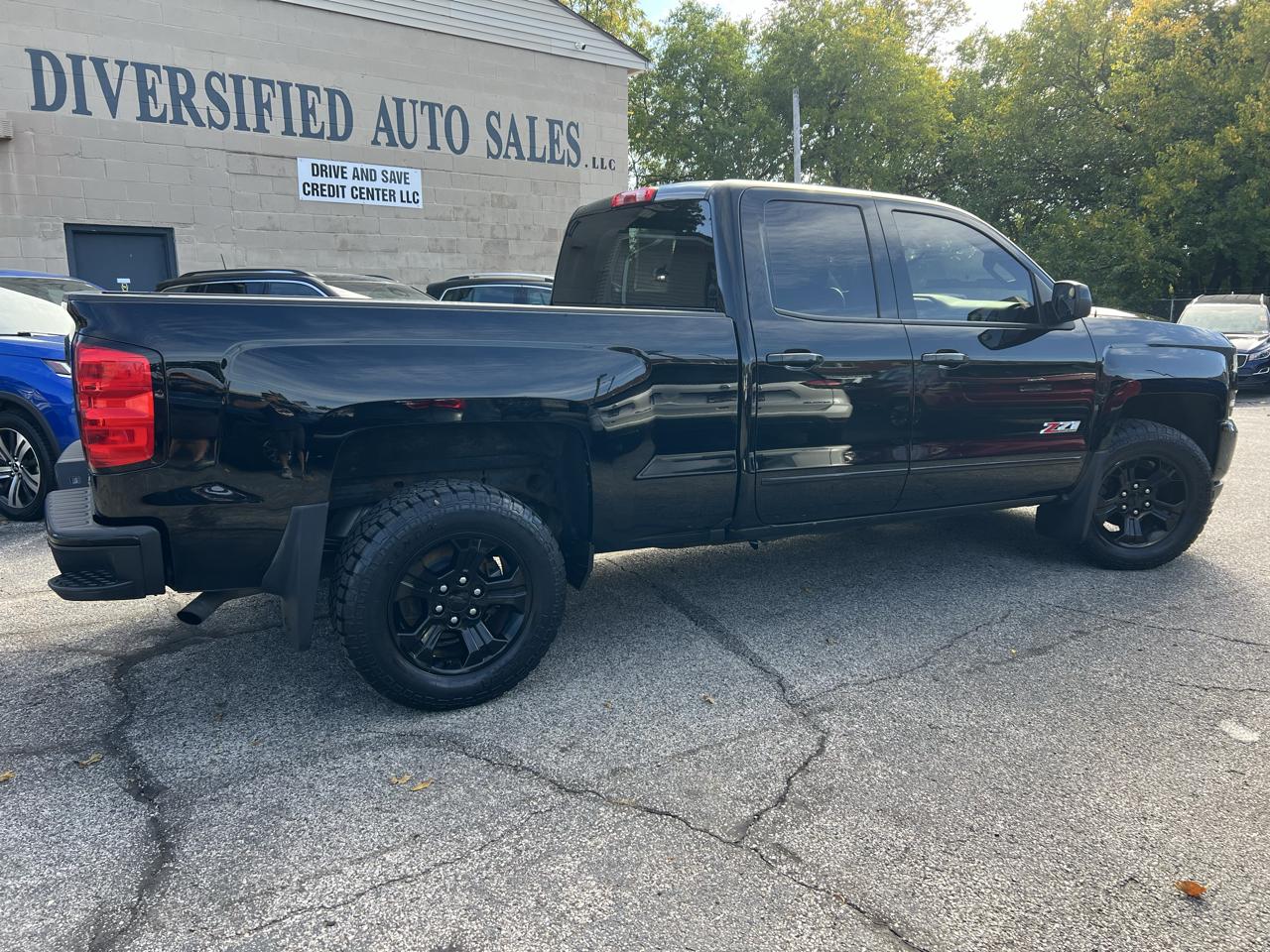 Chevrolet Silverado 1500 4WD Double Cab 143.5" LT w/2LT 2018