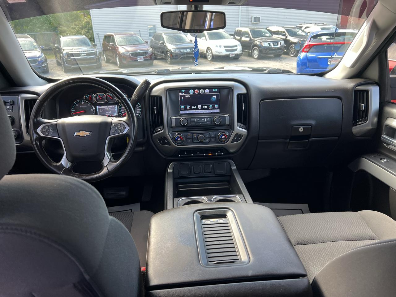 Chevrolet Silverado 1500 4WD Double Cab 143.5" LT w/2LT 2018
