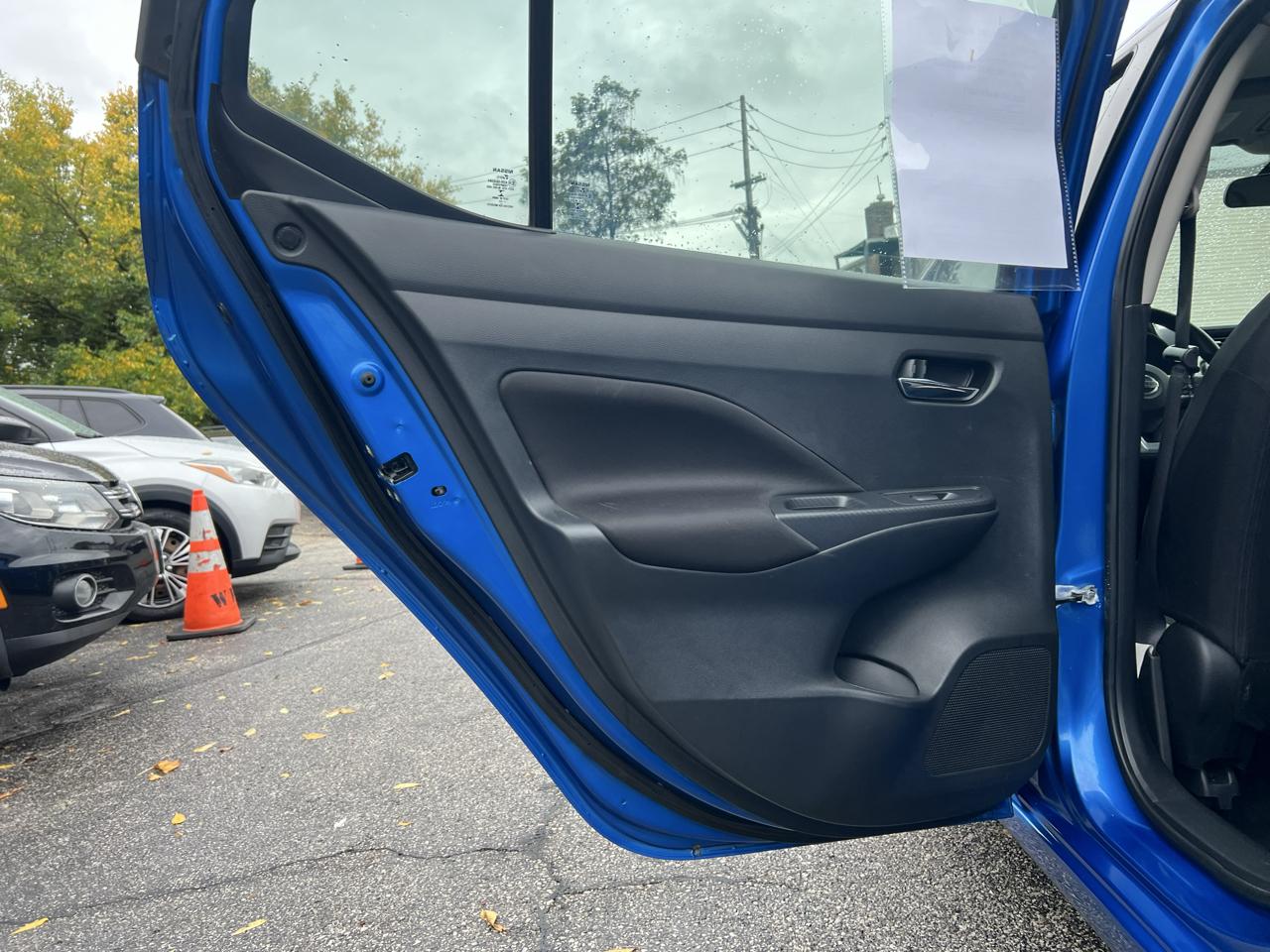 Nissan Versa SV 2021