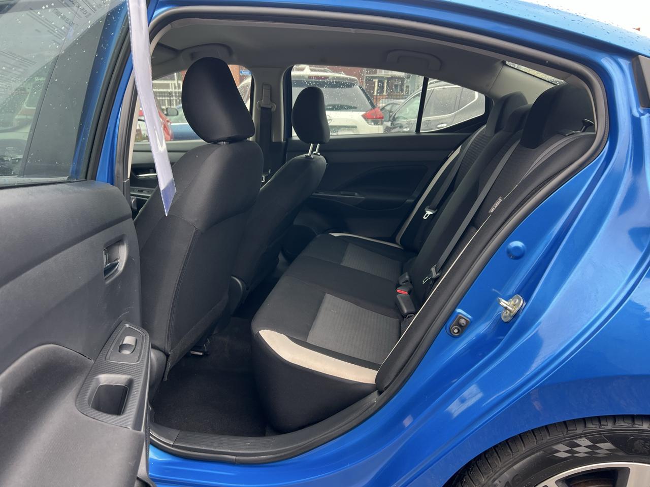 Nissan Versa SV 2021