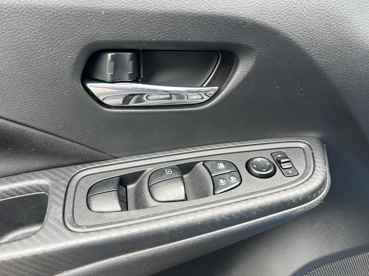 Nissan Versa SV 2021
