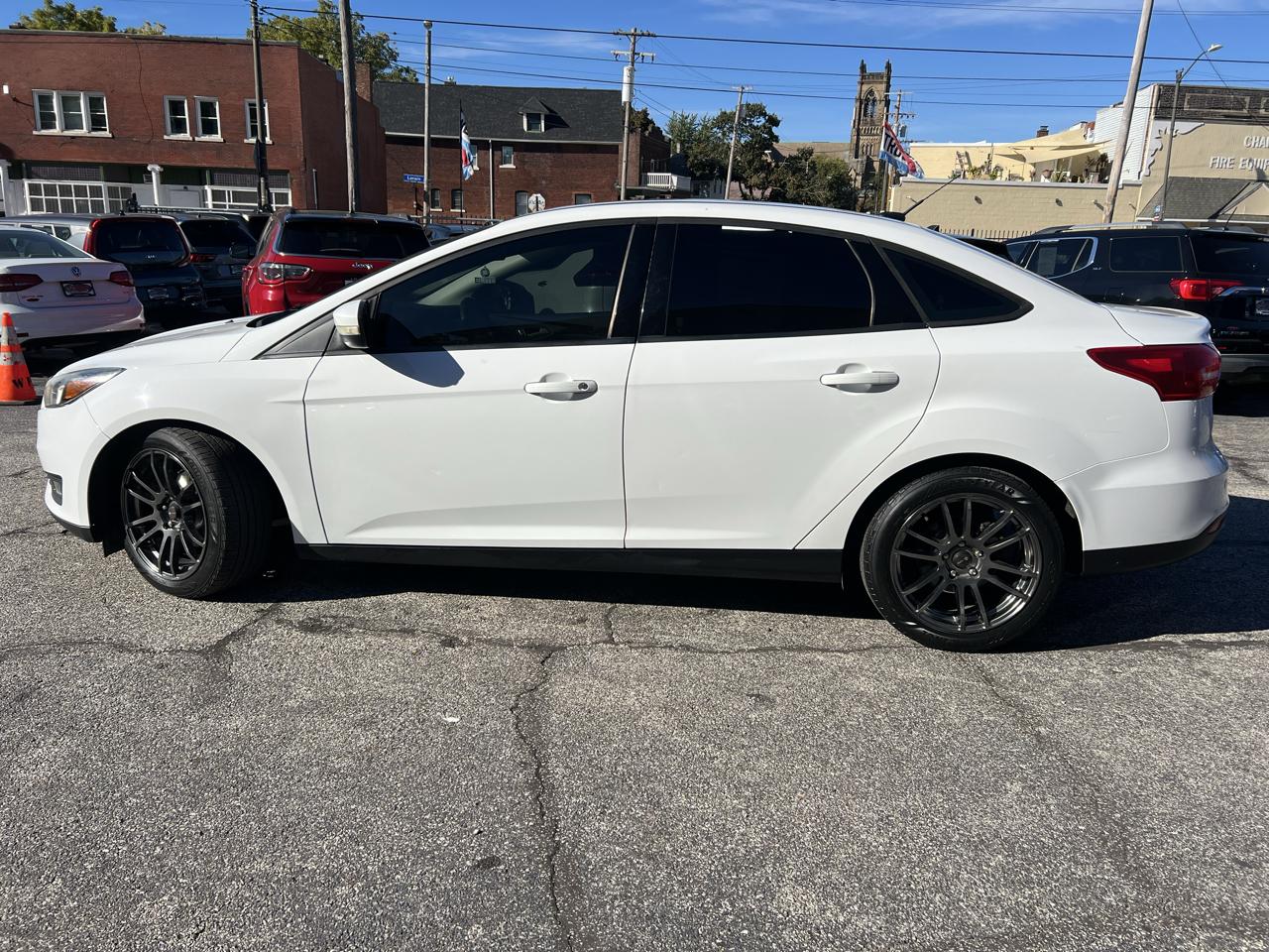 Ford Focus SEL Sedan 2017