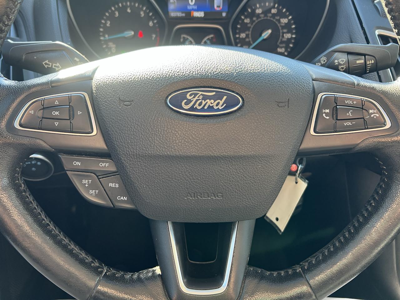 Ford Focus SEL Sedan 2017