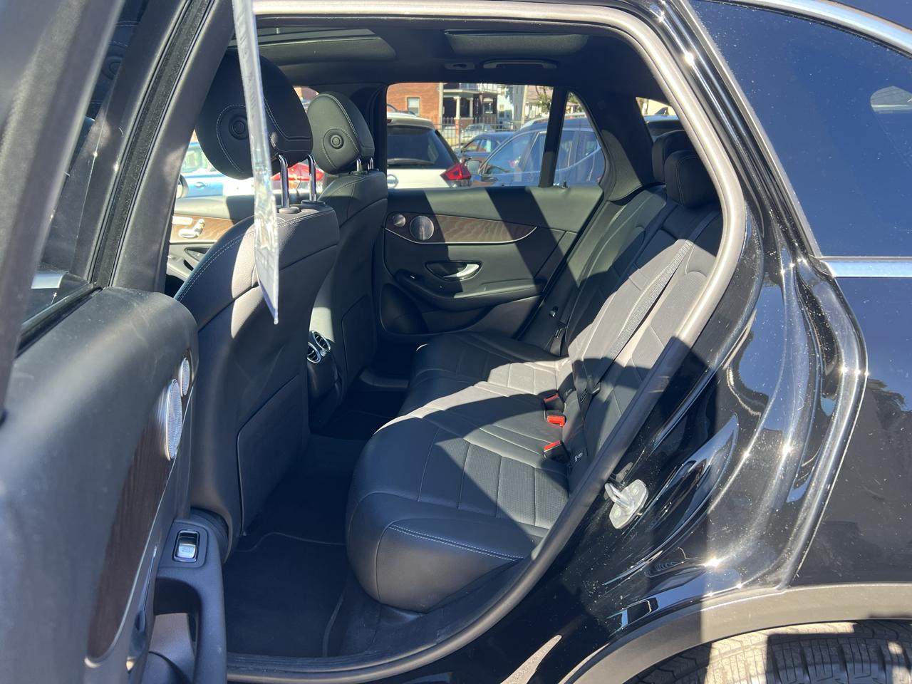 Mercedes-Benz GLC GLC 300 4MATIC SUV 2018