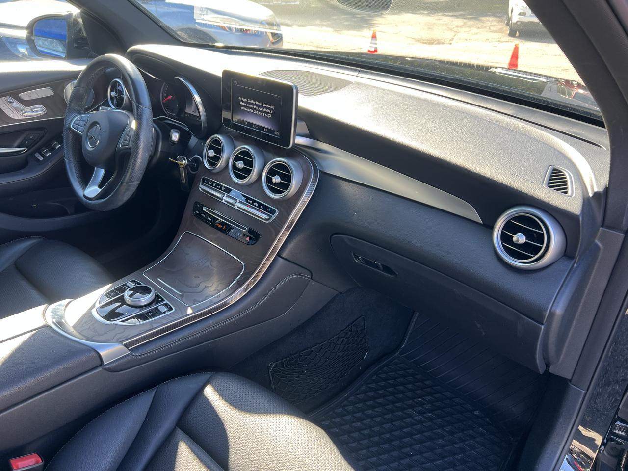 Mercedes-Benz GLC GLC 300 4MATIC SUV 2018