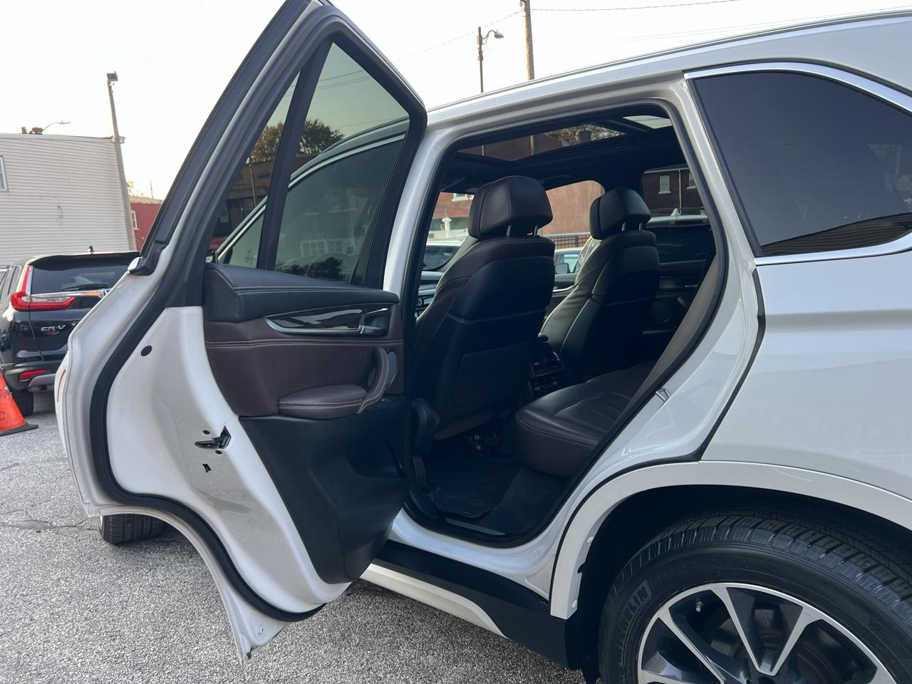 BMW X5 xDrive35i Sports Activity Vehicle 2017