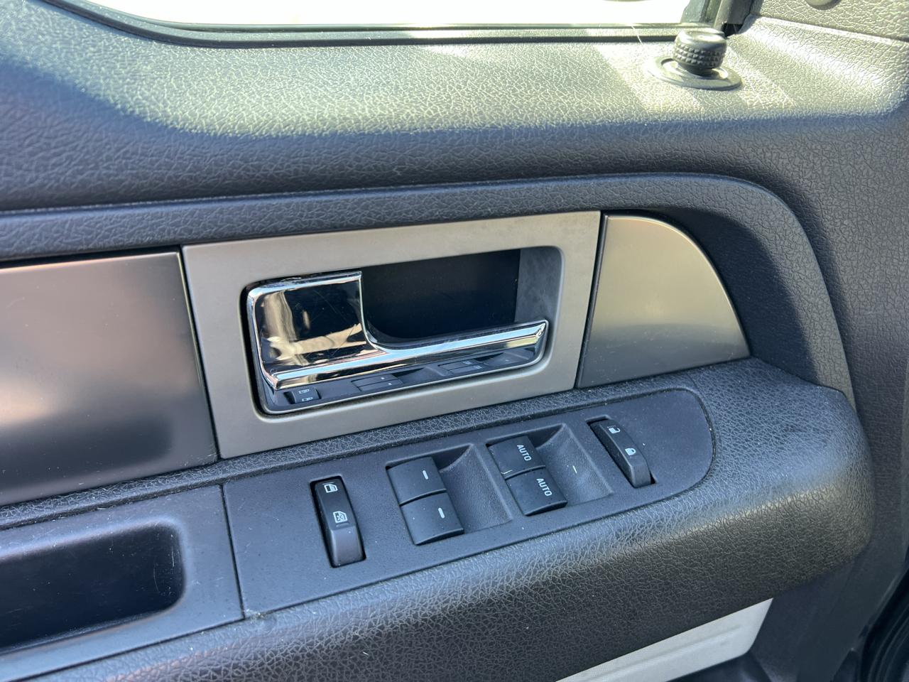 Ford F-150 4WD SuperCab 145" FX4 2014