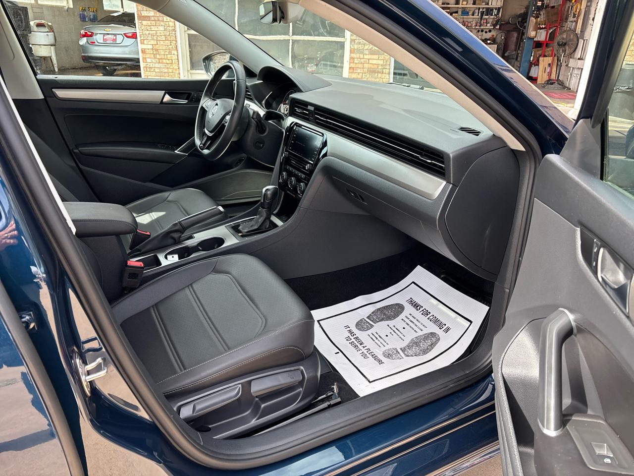 Volkswagen Passat 2.0T SE Auto 2022