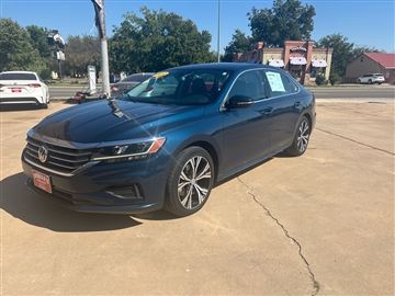 2022 Volkswagen Passat 2.0T SE Auto