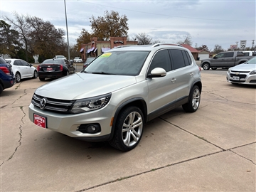 2013 Volkswagen Tiguan 2WD 4dr Auto SE w/Sunroof & Nav