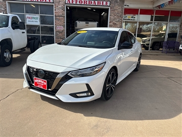 2022 Nissan Sentra SR CVT