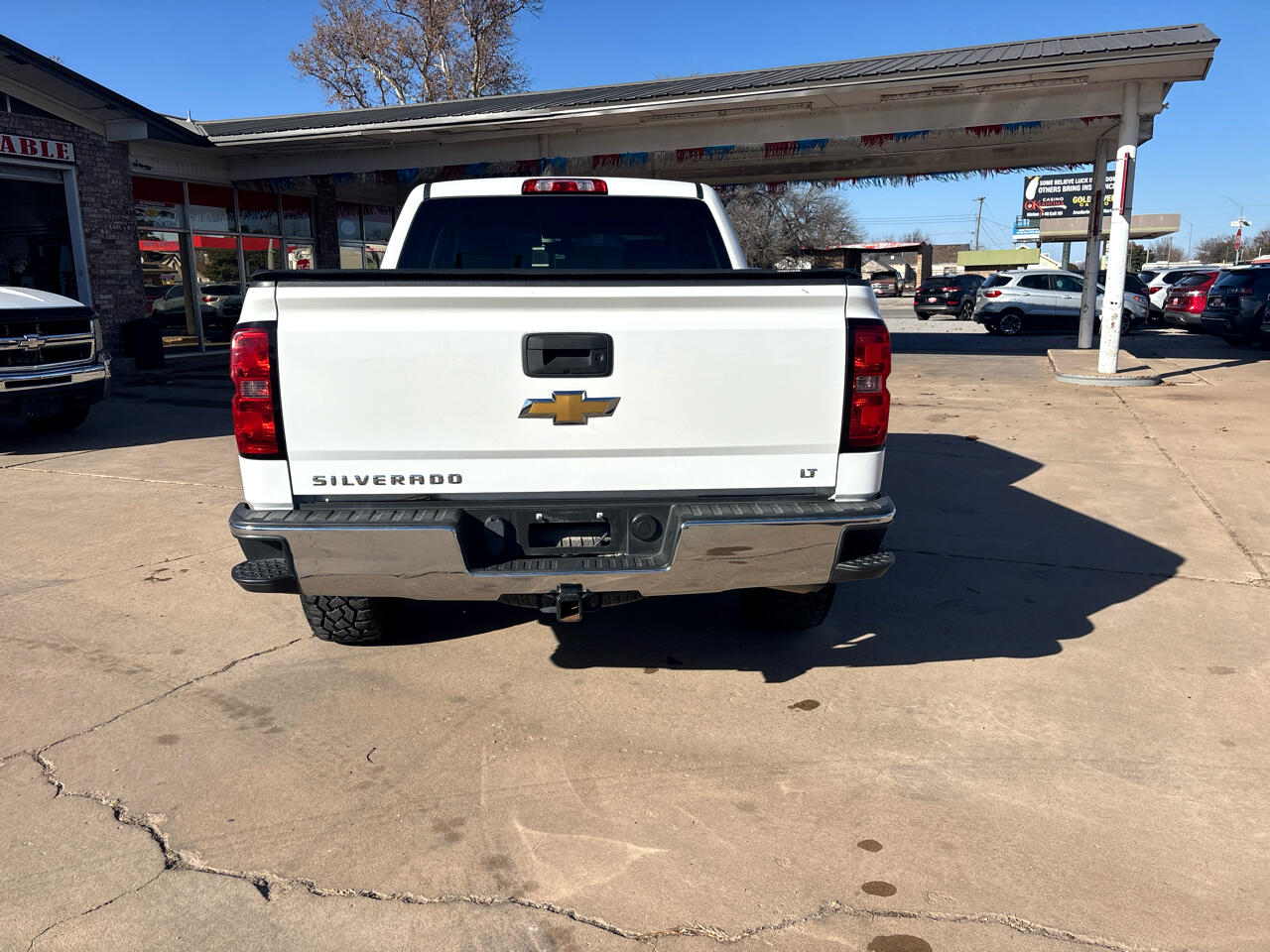 Chevrolet Silverado 1500 4WD Crew Cab 143.5" LT w/2LT 2015