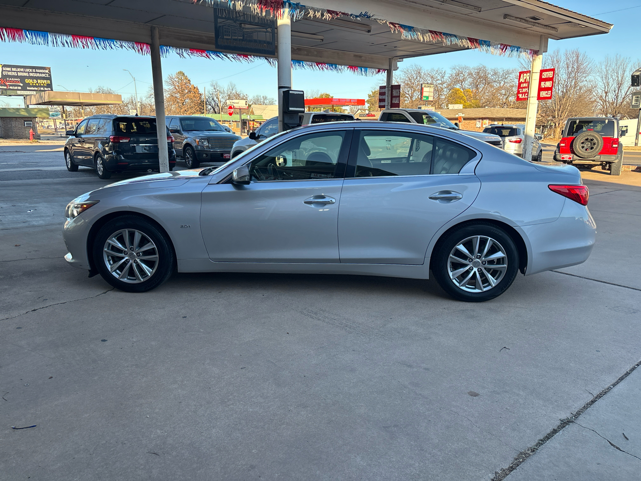 Infiniti Q50 4dr Sdn 2.0t Premium AWD 2016