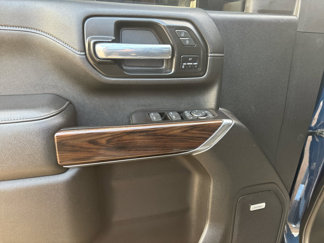 GMC Sierra 2500HD 4WD Crew Cab 159" SLT 2021