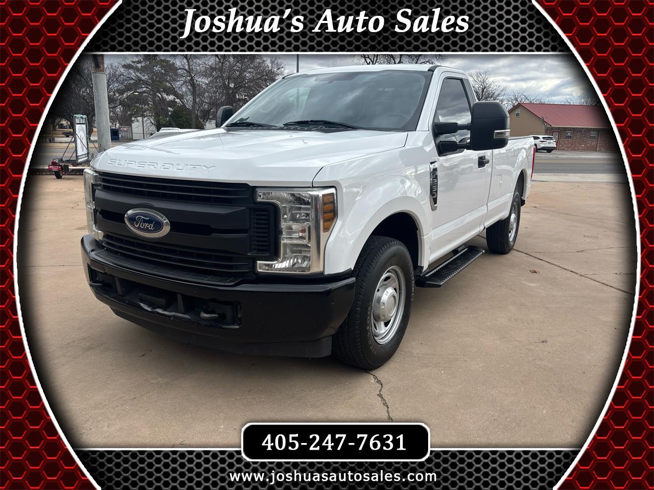 Ford Super Duty F-250 SRW XLT 2WD Reg Cab 8' Box 2019