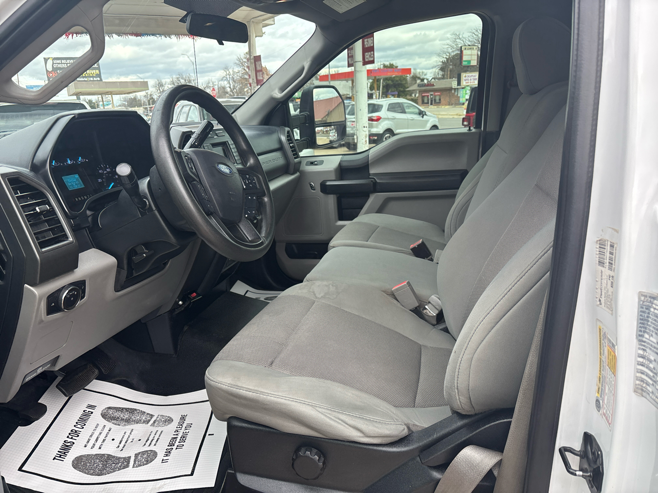 Ford Super Duty F-250 SRW XLT 2WD Reg Cab 8' Box 2019